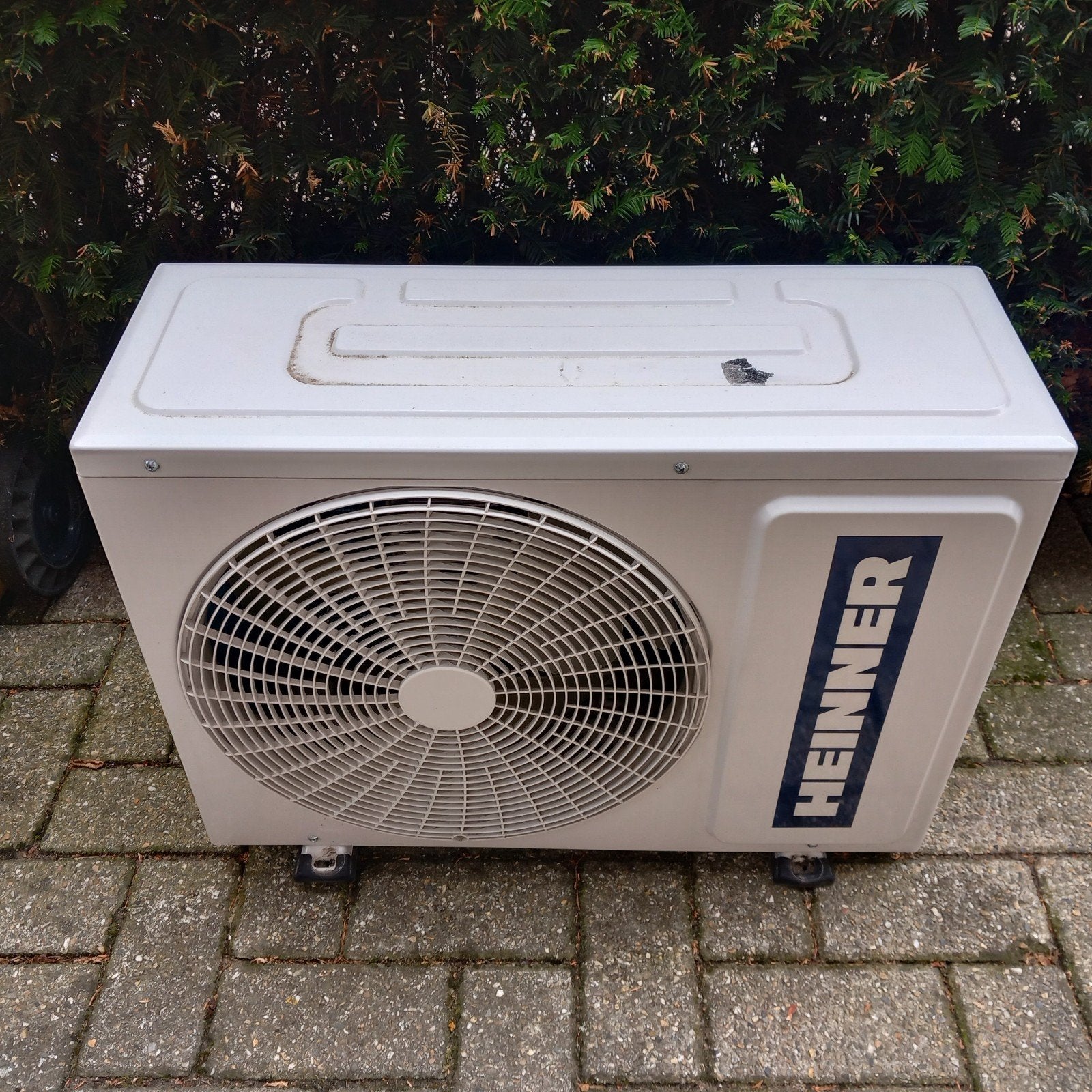 HEINNER BUITEN UNIT VOOR AIRCO, Elektronische apparatuur, Airco's, Ophalen