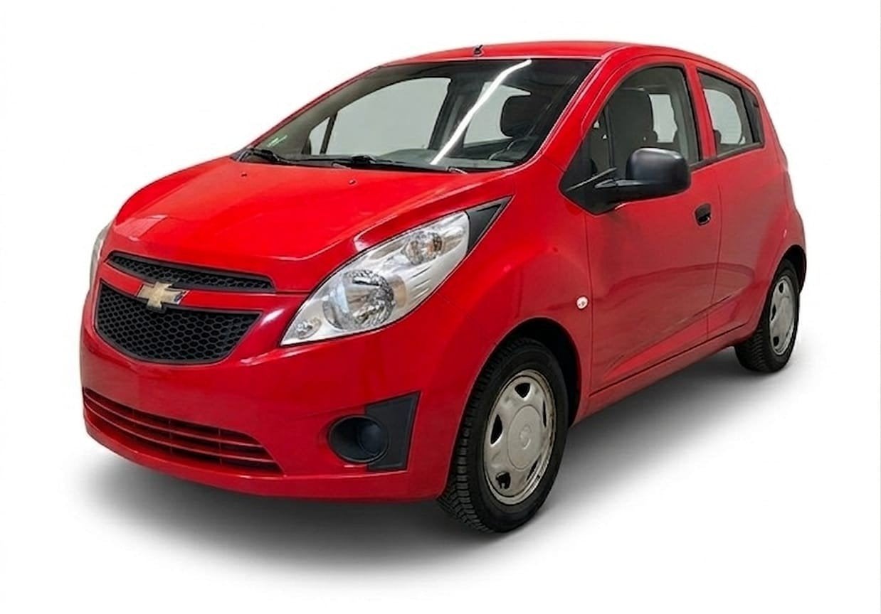 Chevrolet spark 1.0 essence, 2012, 135000km carnet complet, Auto's, Voorwielaandrijving, Euro 5, Stof, Zwart