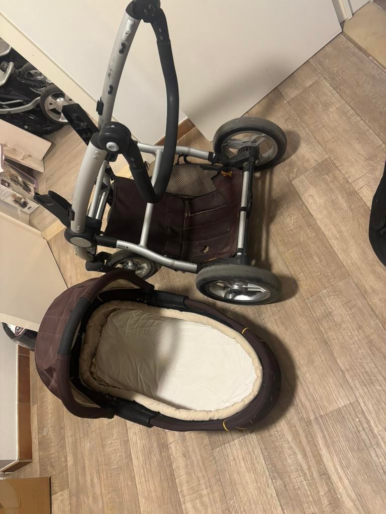 Buggy + kinderzitje, Ophalen, Zo goed als nieuw