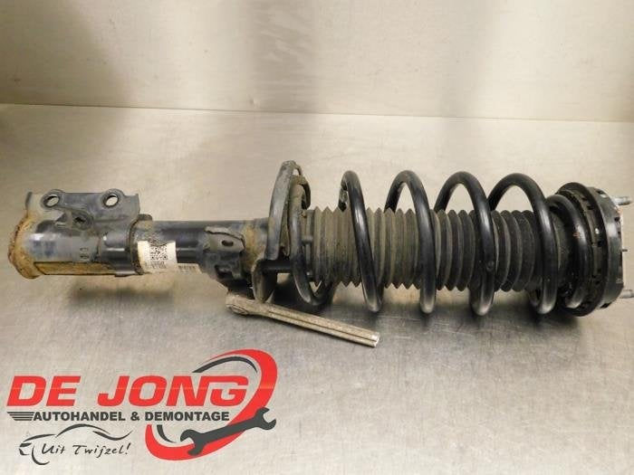 Schokdemperpoot links-voor van een Ford Fiesta, Gebruikt, -, -, Ophalen of Verzenden