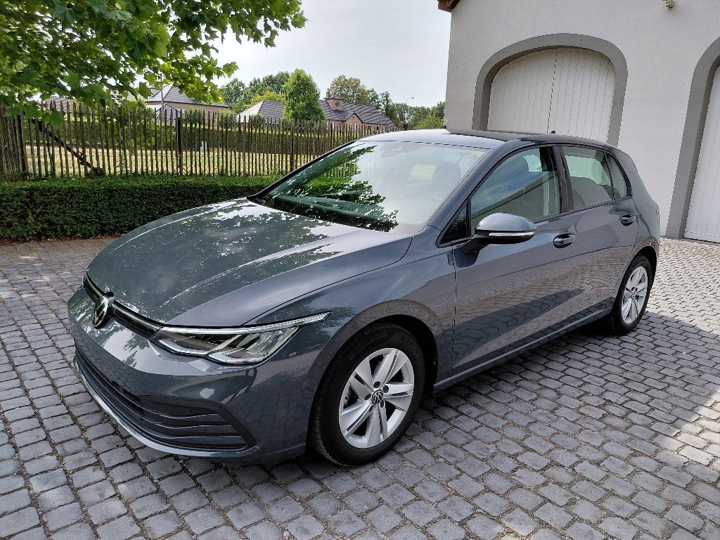 VW GOLF 8 1.0 TSI LIFE 2022, Argent ou Gris, Achat, Euro 6, Entreprise