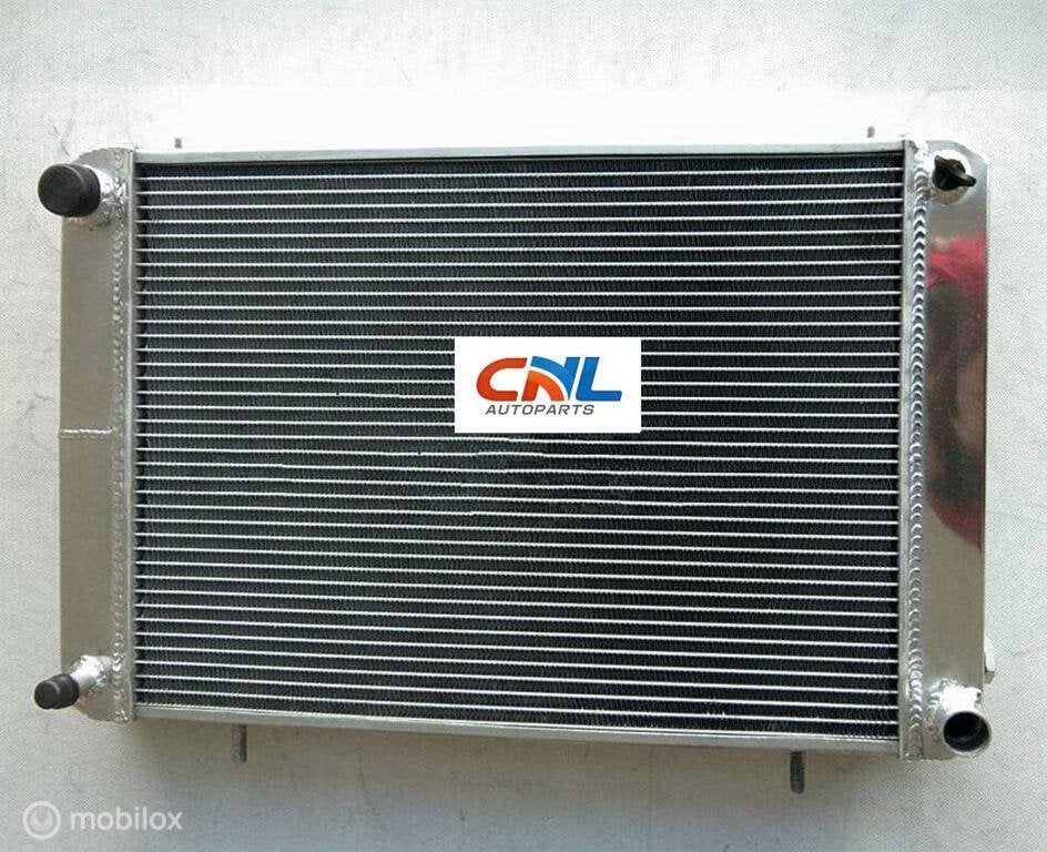 Radiateur 1975–1979 Triumph TR7 TR 7 2.0L Manual  MT 76 77, Nieuw, Ophalen of Verzenden