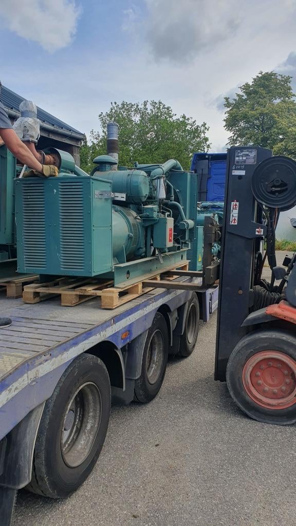 Demontage en aankoop van gebruikte generator / stroomgroep, Ophalen