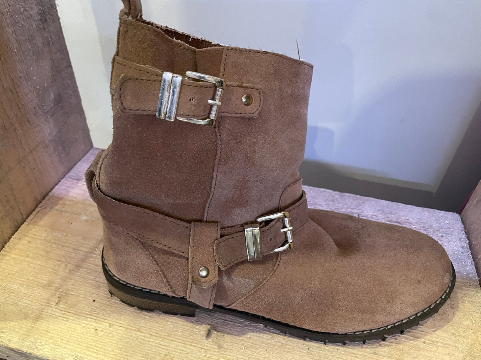 Boots Springfield en daim camel 39 – Très bon état, Vêtements | Femmes, Enlèvement ou Envoi, Comme neuf