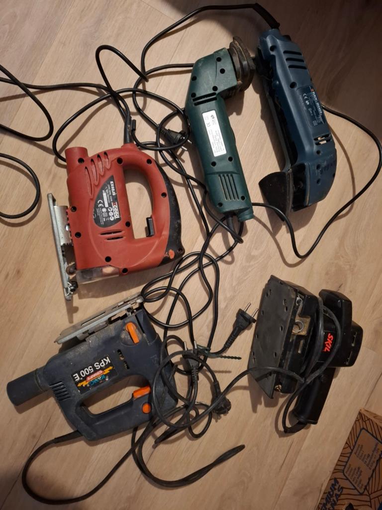 Lot de scie sauteuse et ponceuses, Bricolage & Construction