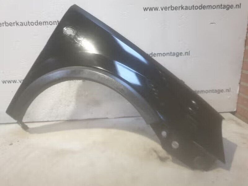SPATBORD RECHTS VOOR Opel Corsa C (F08 / 68), Auto-onderdelen, Bahnhofsplatz 65423 Rüsselsheim am Main, DE, Gebruikt, Opel, Opel Automobile GmbH