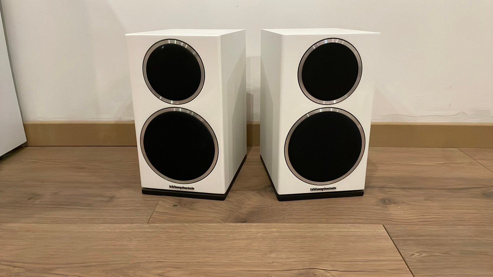 Baffle, Enlèvement ou Envoi, Comme neuf, Blanc