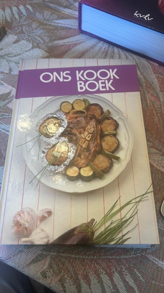 Ons kookboek kvlv, Enlèvement ou Envoi, Comme neuf