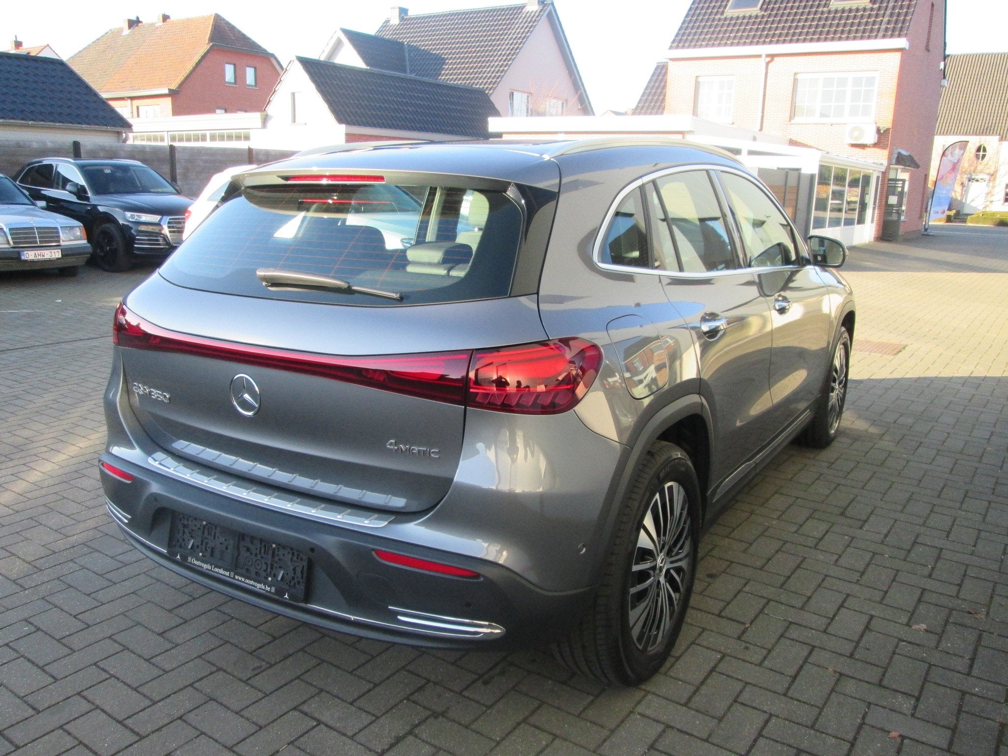 Mercedes-Benz EQA 300 EQA 350 4MATIC, Automaat, Gebruikt, Zwart, Adaptive Cruise Control