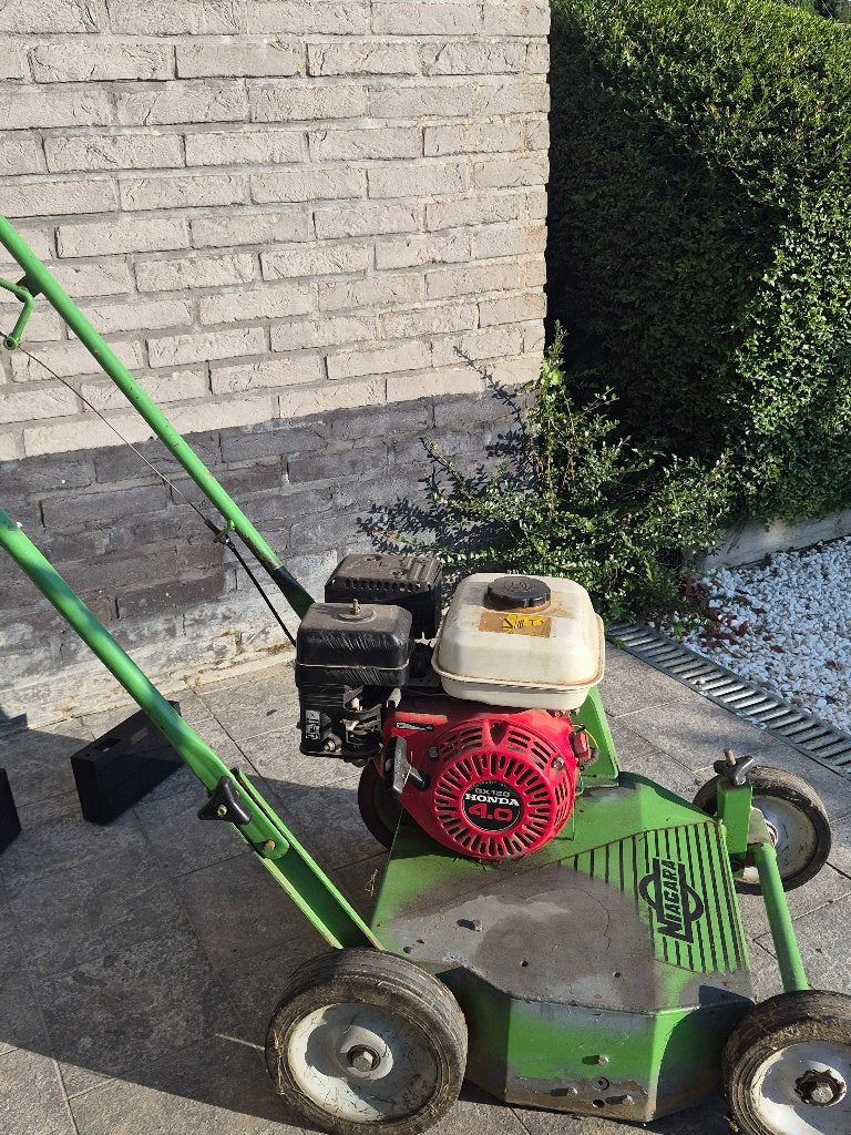 Tuinmachine verticuteer, Ophalen, Gebruikt, Benzine, Honda