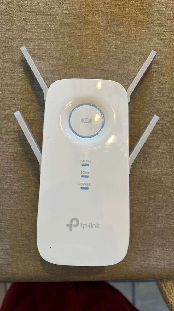 Wifi extender tp link re650 te koop, Ophalen, Zo goed als nieuw