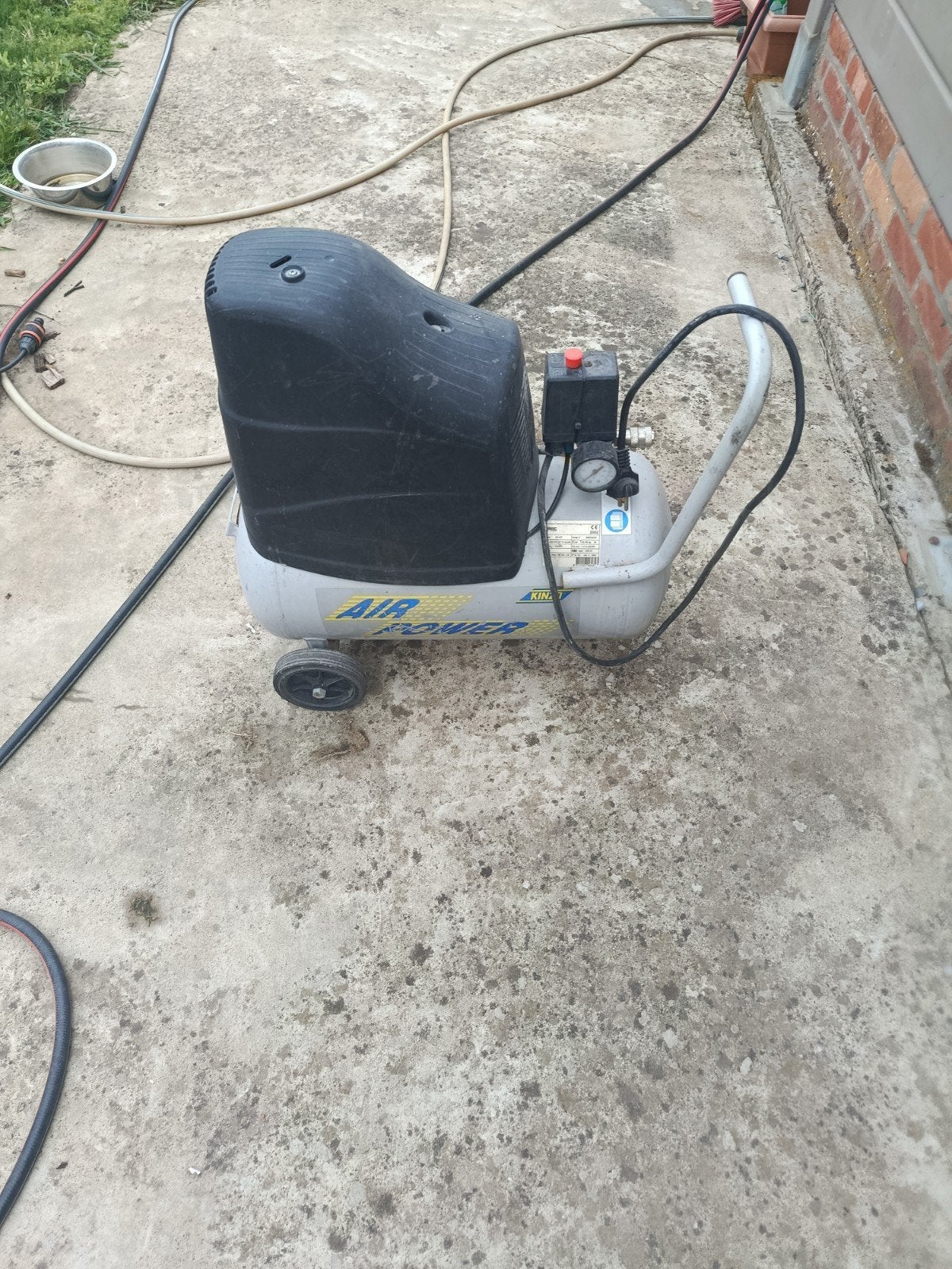 compressor merk kinzo, Enlèvement, Utilisé