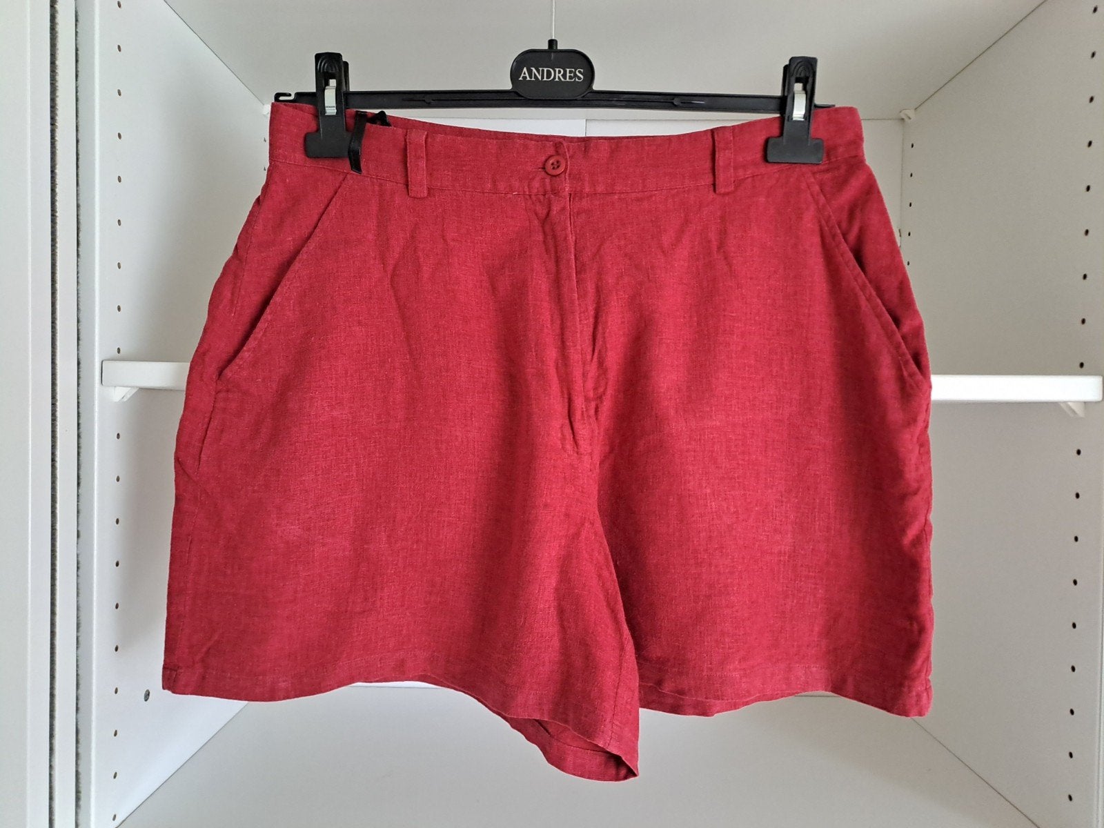Mt 44 Rode linnen short, Kleding | Dames, Kort, Maat 42/44 (L), Ophalen of Verzenden, Gedragen