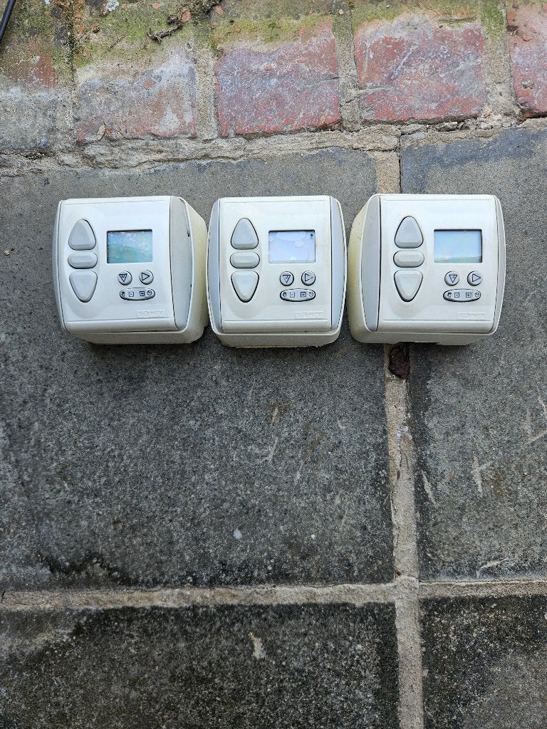 Somfy Programmeerbare rolluiksschakelaars, Enlèvement, Utilisé