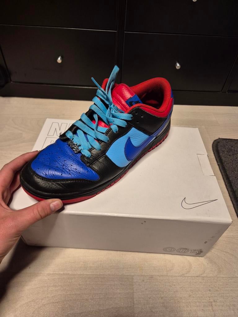 Nike dunk made by you custom maat 44, Ophalen
