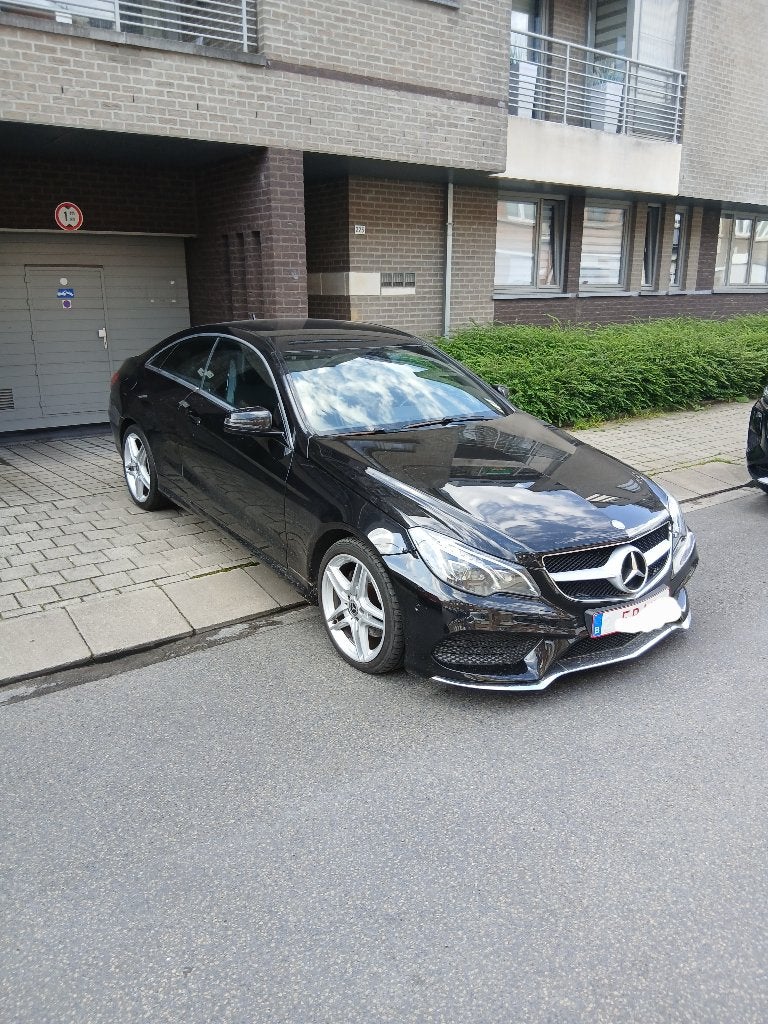 Mercedes E 220 CDI. AMG..0032484664773, Autos, Cuir, Euro 5, Achat, Noir