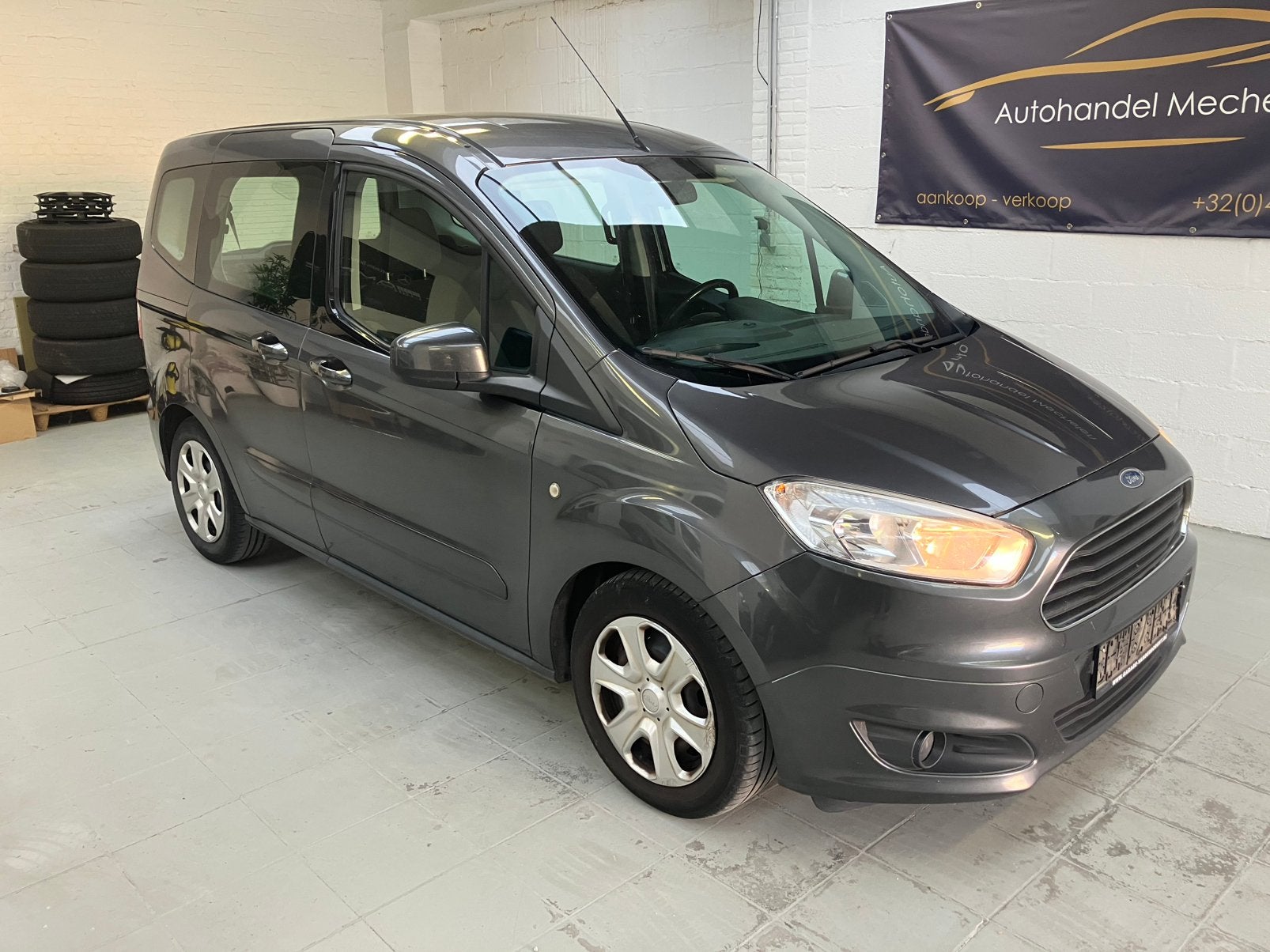 Ford Tourneo 1.5Tdci 5Pl Euro 6..!, Auto's, Euro 6, Bedrijf, Onderhoudsboekje, Te koop