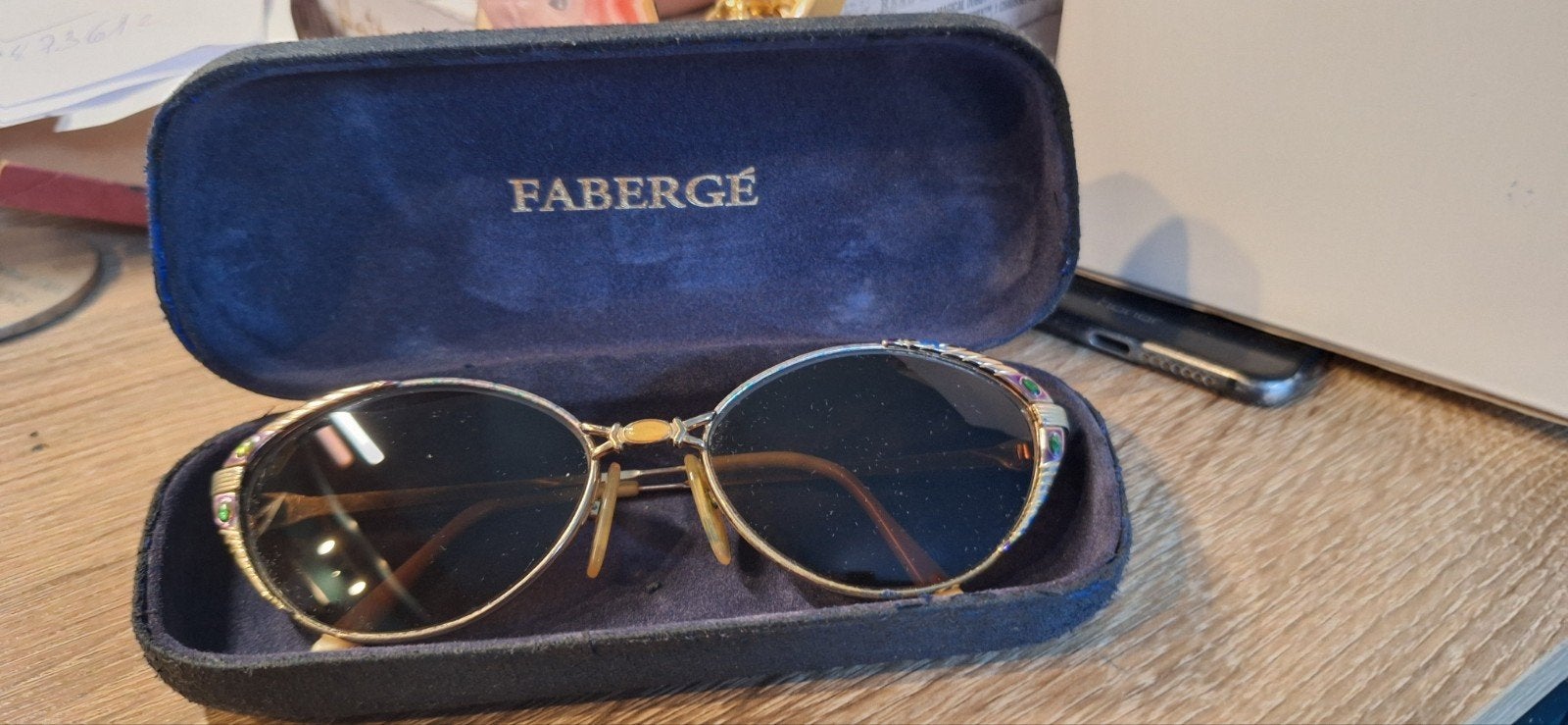 Paire de lunettes de soleil.Faberge v dans son etui origine, Ophalen of Verzenden, Bril