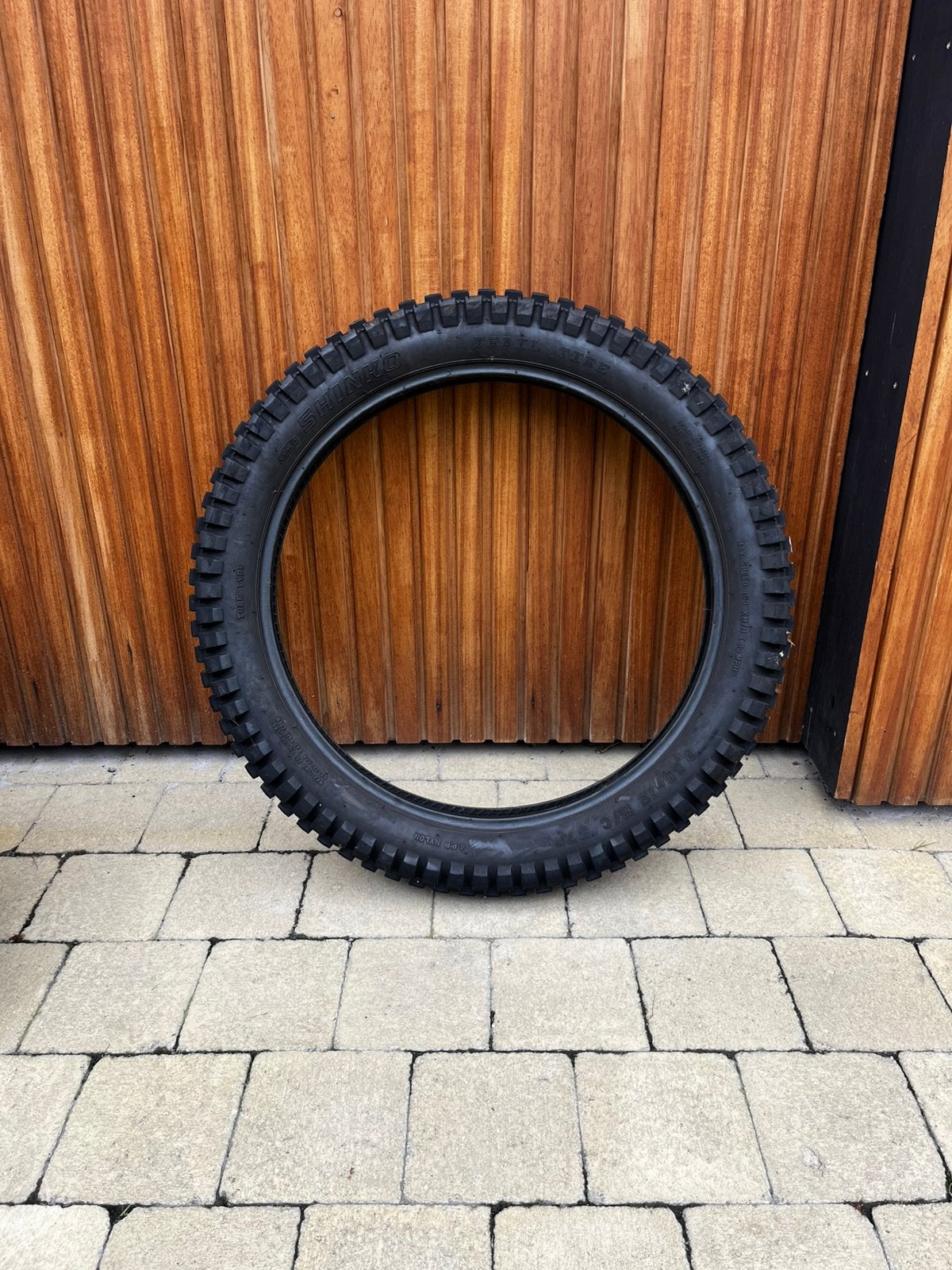 19 inch tire surron, Motoren, Ophalen of Verzenden