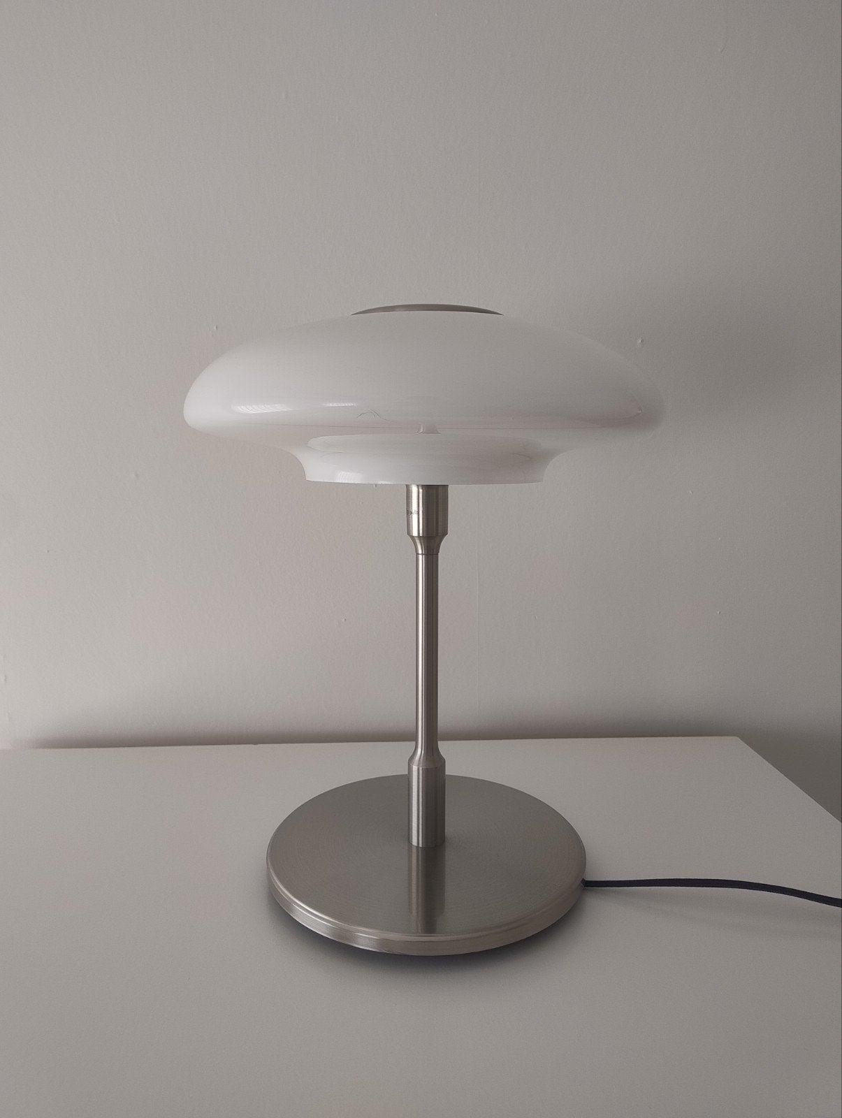 lampe de table ikea, Maison & Meubles, Lampes | Lampes de table, Enlèvement, IKEA