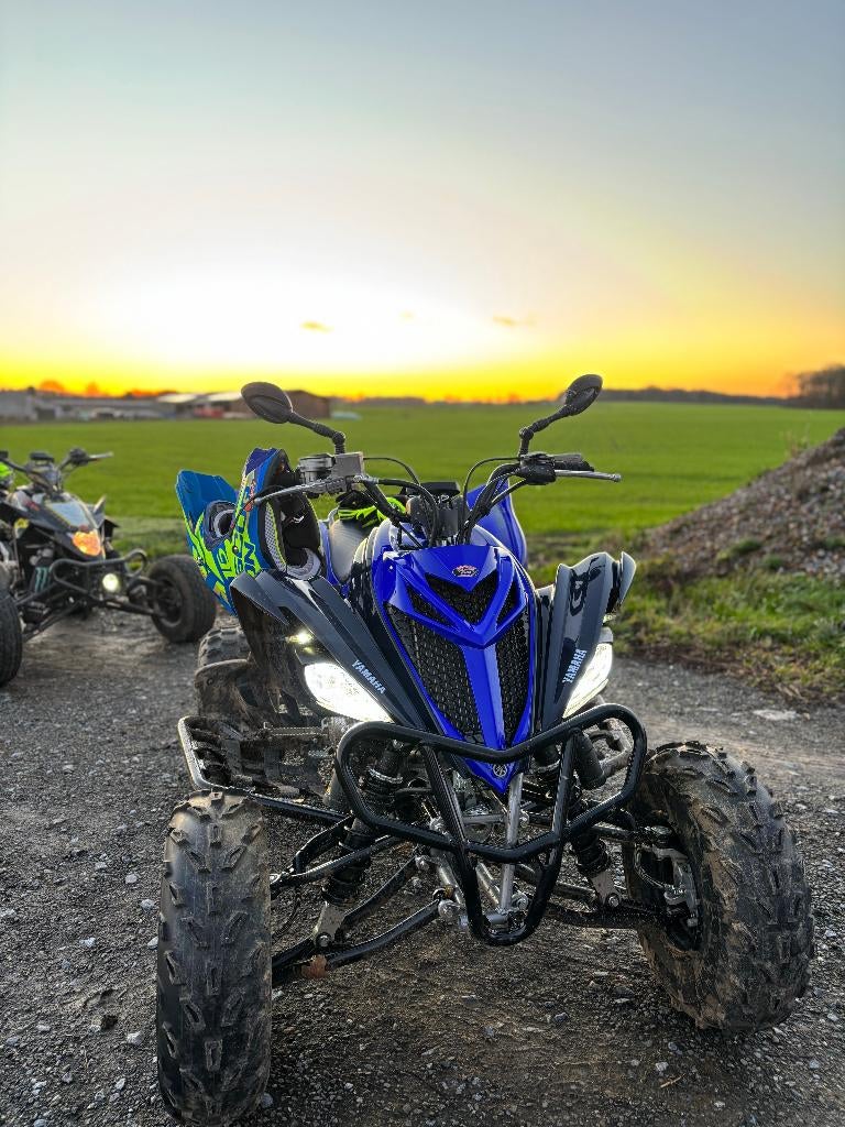 Yamaha 700 Raptor YFM, 686 cm³, 4 cylindres, 12 à 35 kW
