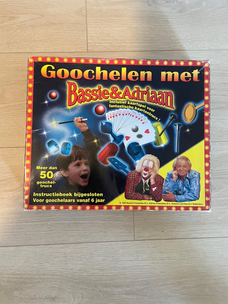 Bassie en adriaan goocheldoos, Ophalen of Verzenden, Zo goed als nieuw