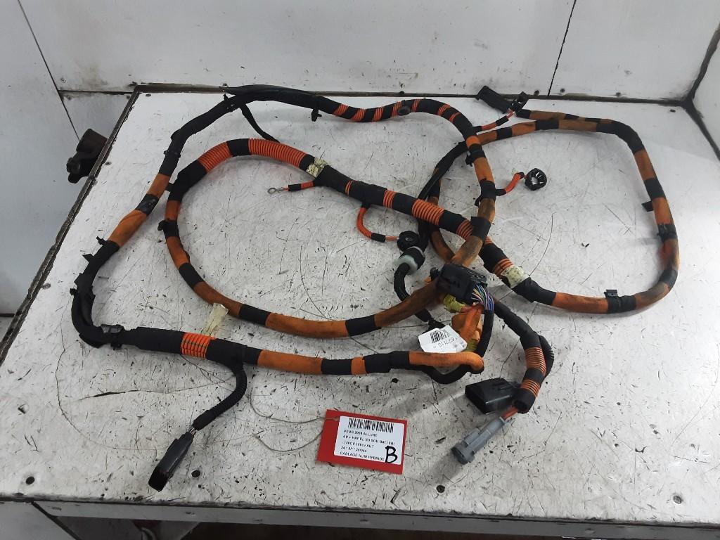 CABLE DE CHARGE 2008 (UD / UK / UR / US / UX) (9863711980), Autos : Pièces & Accessoires, Autres pièces automobiles, Peugeot, Utilisé