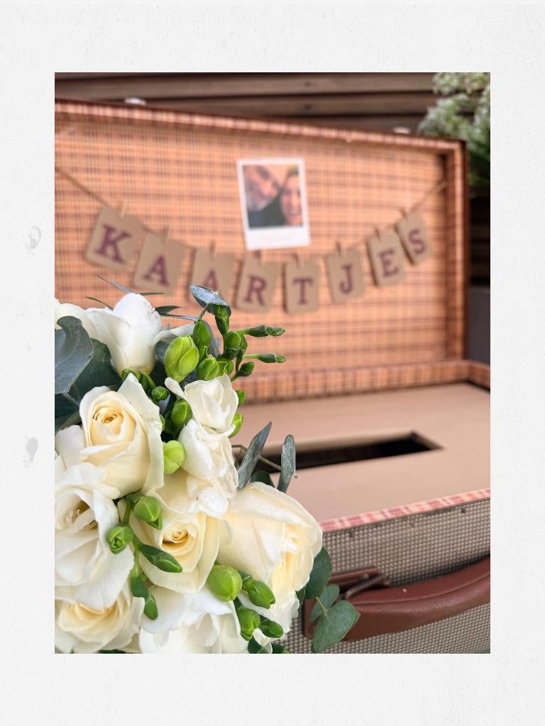 Trouwdecoratie koffertje kaartjes, Ophalen, Gebruikt