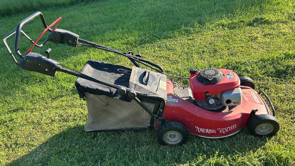 Tondeuse thermique autotractée — moteur Honda 5,5 cv — 46 cm, Tondeuse rotative, Tondeuses à gazon à essence, 40 à 49 cm, Enlèvement