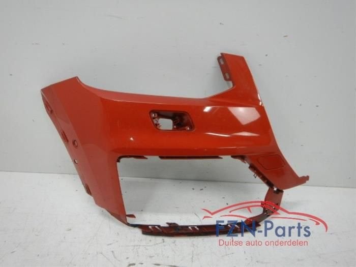 Audi Q2 81A Voorbumper Rechts 6PDC Oranje, Enlèvement ou Envoi, Utilisé, Avant, Pare-chocs