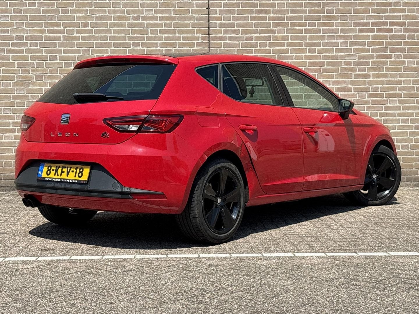 Seat Leon 1.4 TSI FR | Cruise | Climate | Drive Select |, Autos, Achat, Entreprise, Noir, Berline