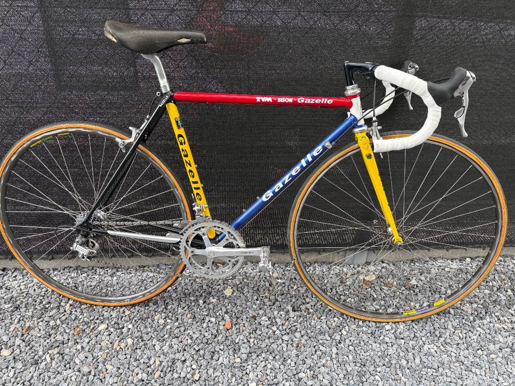 TVM bison gazelle team retro koersfiets, Fietsen en Brommers, Ophalen, 28 inch, Gebruikt, Velgrem