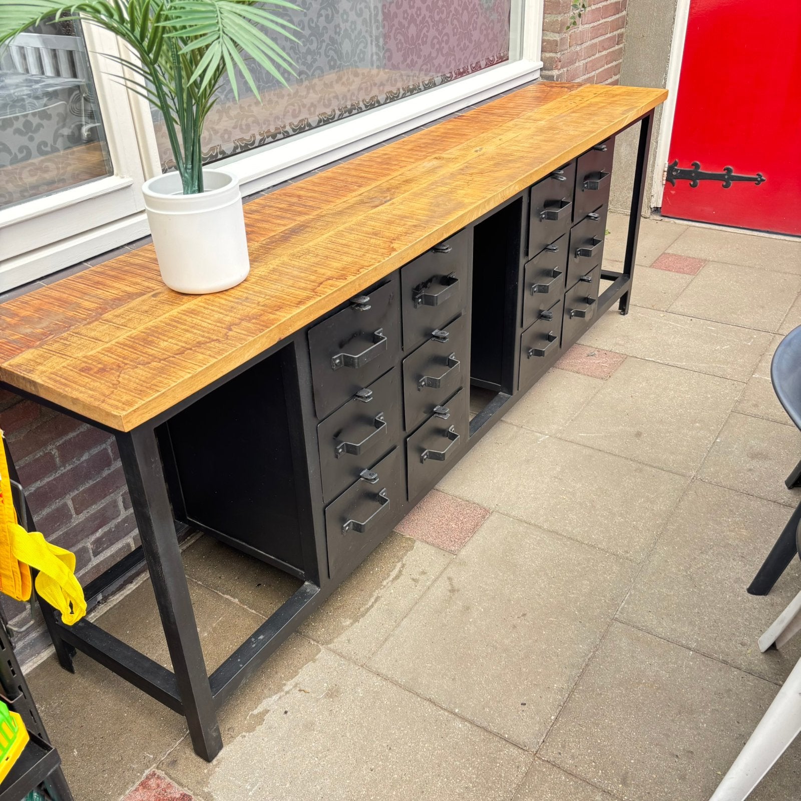 Dressoir industrieel mango, Huis en Inrichting, Ophalen, Zo goed als nieuw