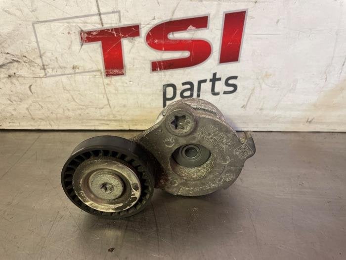 Rouleau tendeur courroie trapézoïdale multiple d'un Audi R, -, 3 mois de garantie, Audi, Utilisé