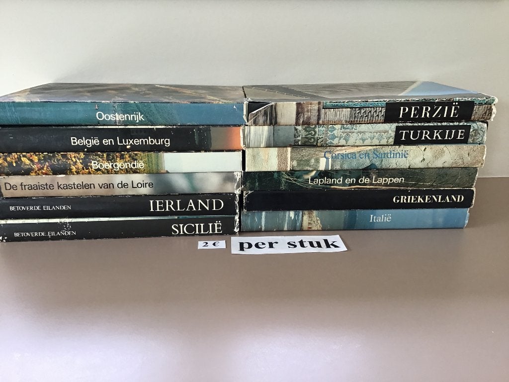 30 ARTIS boeken diverse landen aan 2 euro per boek, Boeken, Ophalen of Verzenden