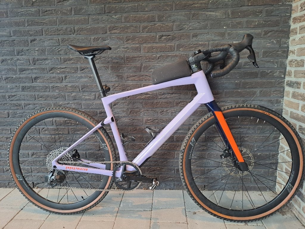 BMC URS maat large, Ophalen, 28 inch, 10 tot 15 versnellingen, Zo goed als nieuw