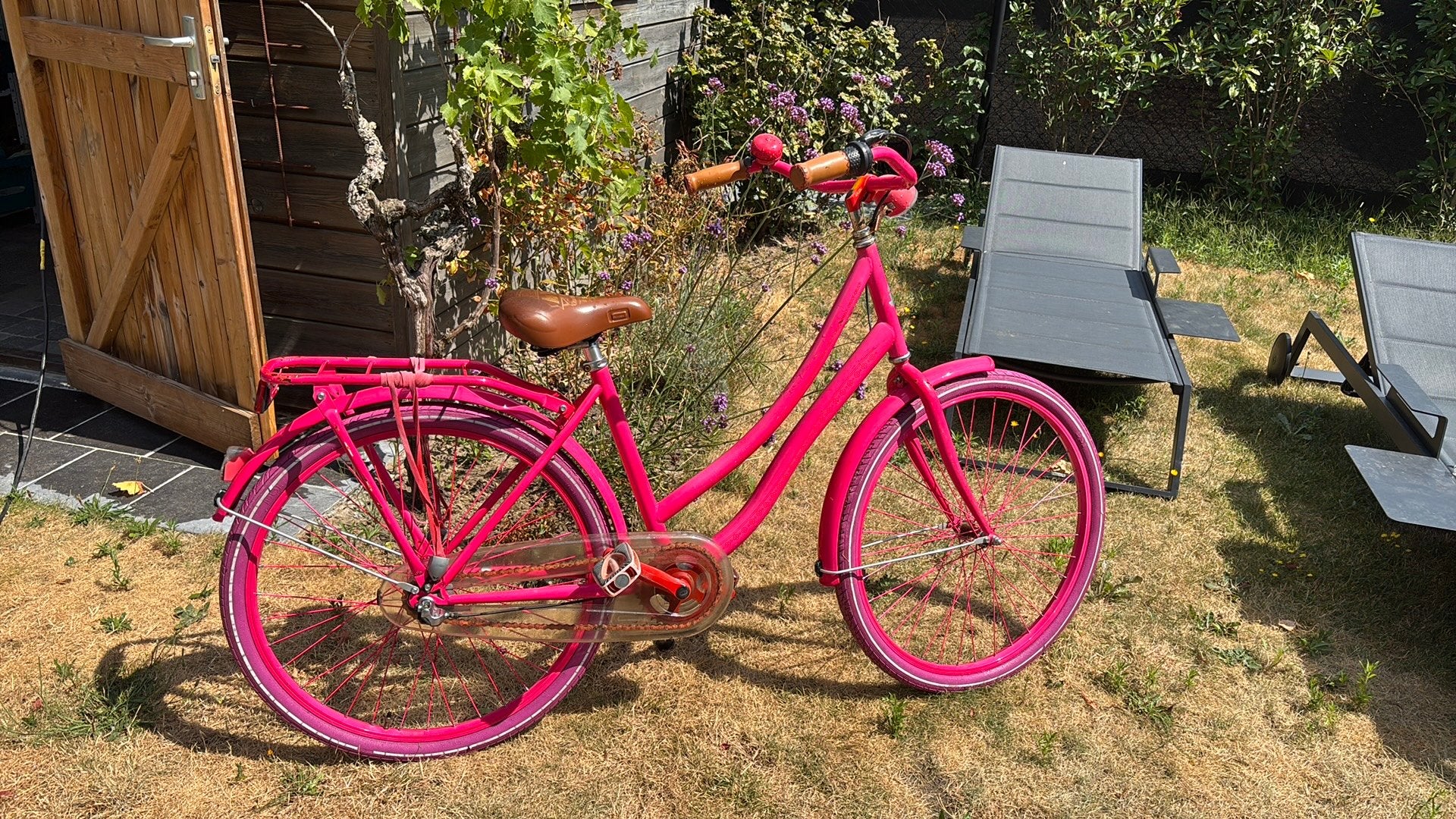 Prachtige roze fiets 26 inch 10-14 jaar, Fietsen en Brommers, Ophalen, Zo goed als nieuw