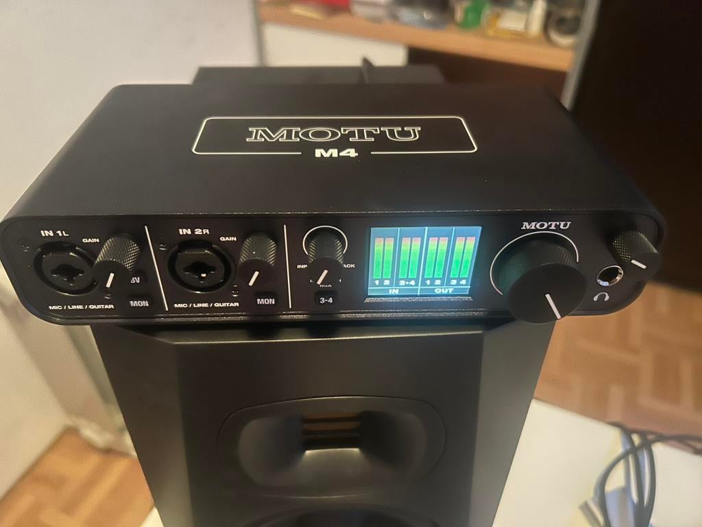 MOTU M4 audio-interface soundcard, TV, Hi-fi & Vidéo, Appareils professionnels, Enlèvement ou Envoi, Audio