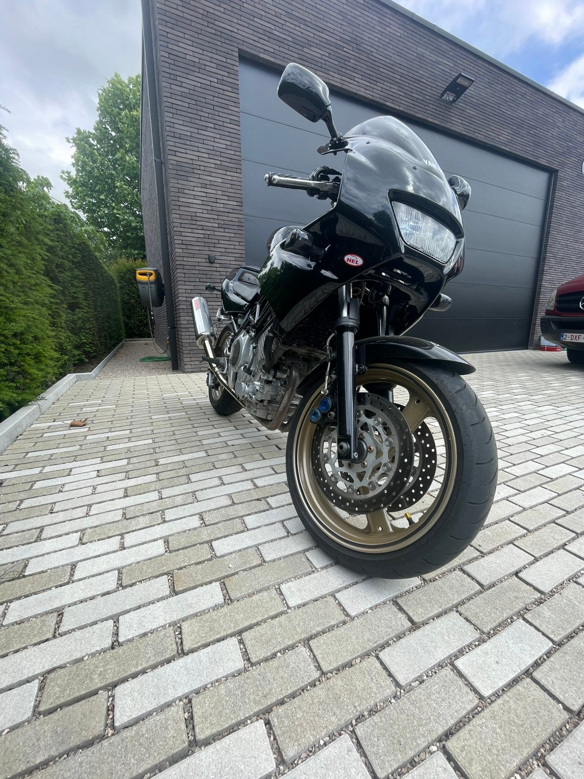 YAMAHA TRX 850, Motos, Permis Moto A, Occasion, Plus de 35 kW, Échappement sport