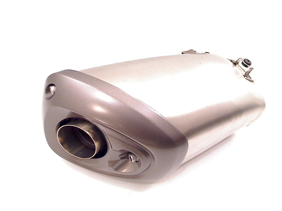 ÉCHAPPEMENT SILENCIEUX ORIGINAL OEM Suzuki, Motos, Dhr. S. di Majo, Utilisé, Info@cama-motorparts.nl, P.J. Troelstraweg 8 8
3144 CX  MAASSLUIS, NL