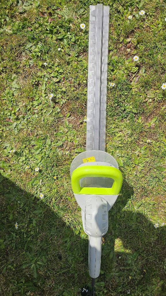 Taille haies neuf, Jardin & Terrasse, Enlèvement, Neuf, Électrique