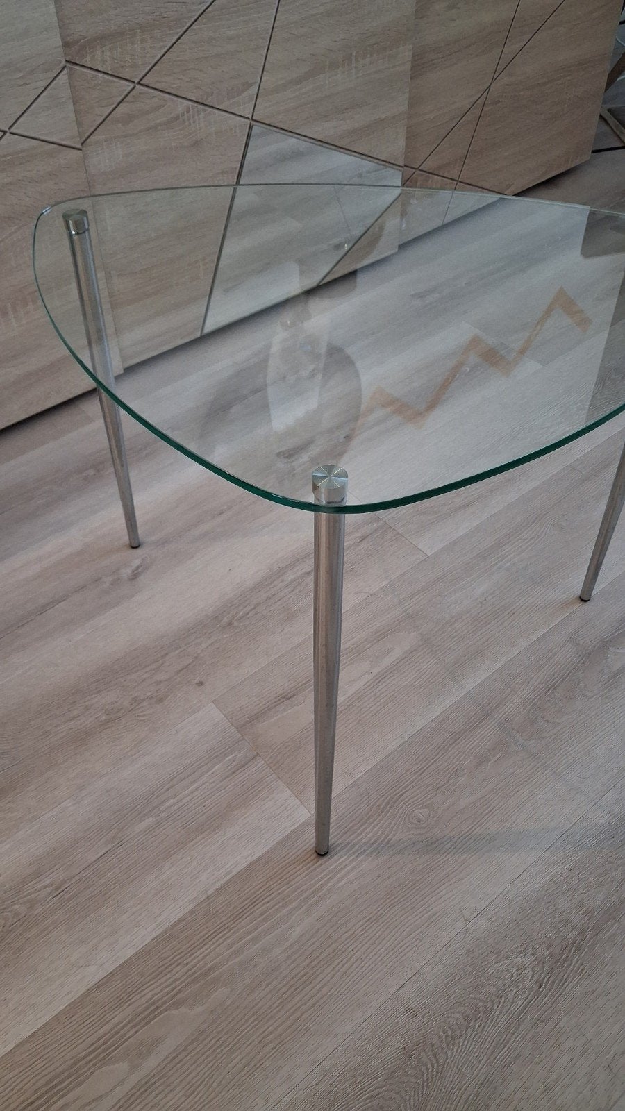 table vintage tripode, Maison & Meubles, Tables | Tables d'appoint, Enlèvement, Verre