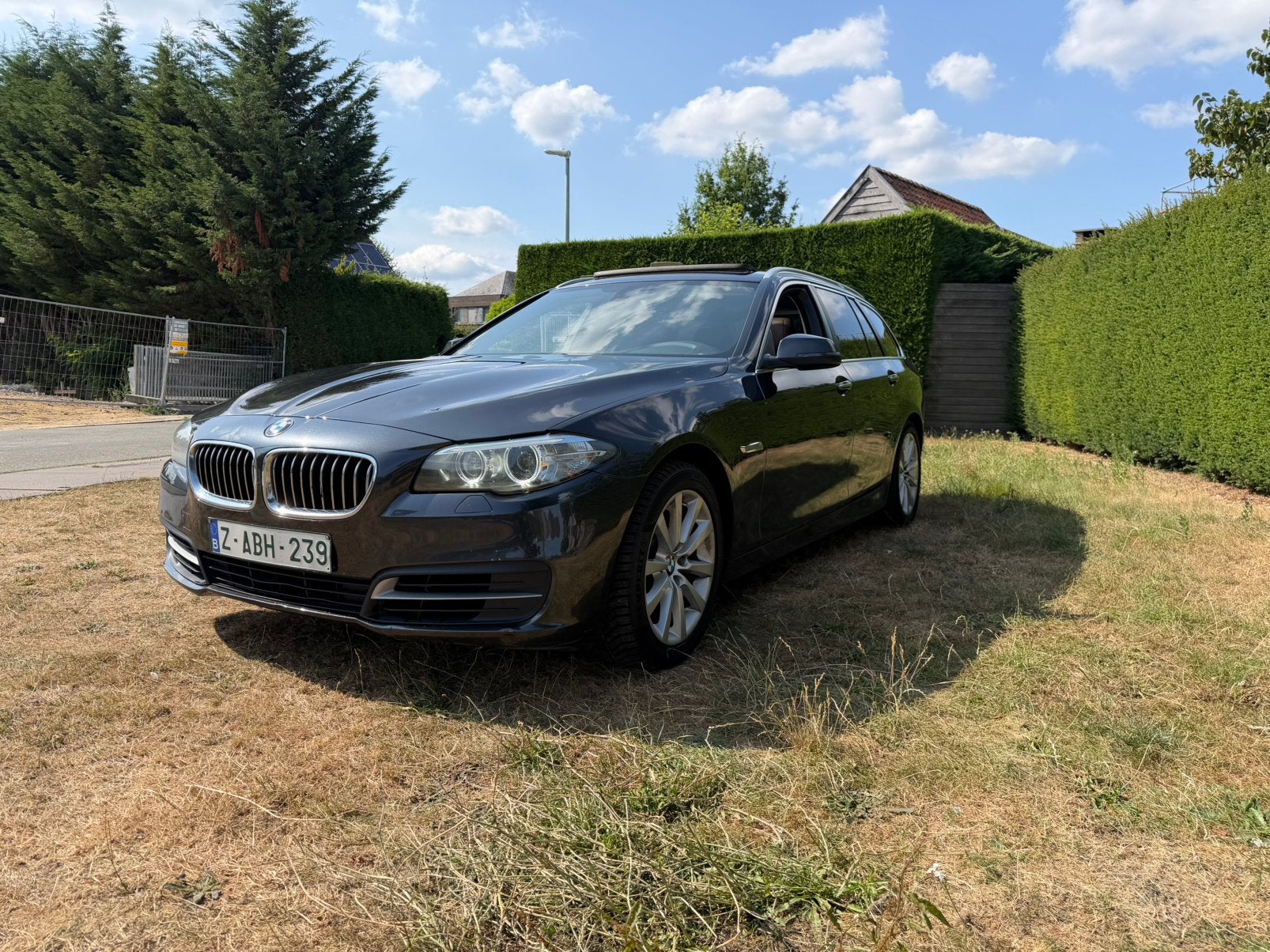 BMW 520D EURO6b, Cuir, Argent ou Gris, Euro 6, 5 portes