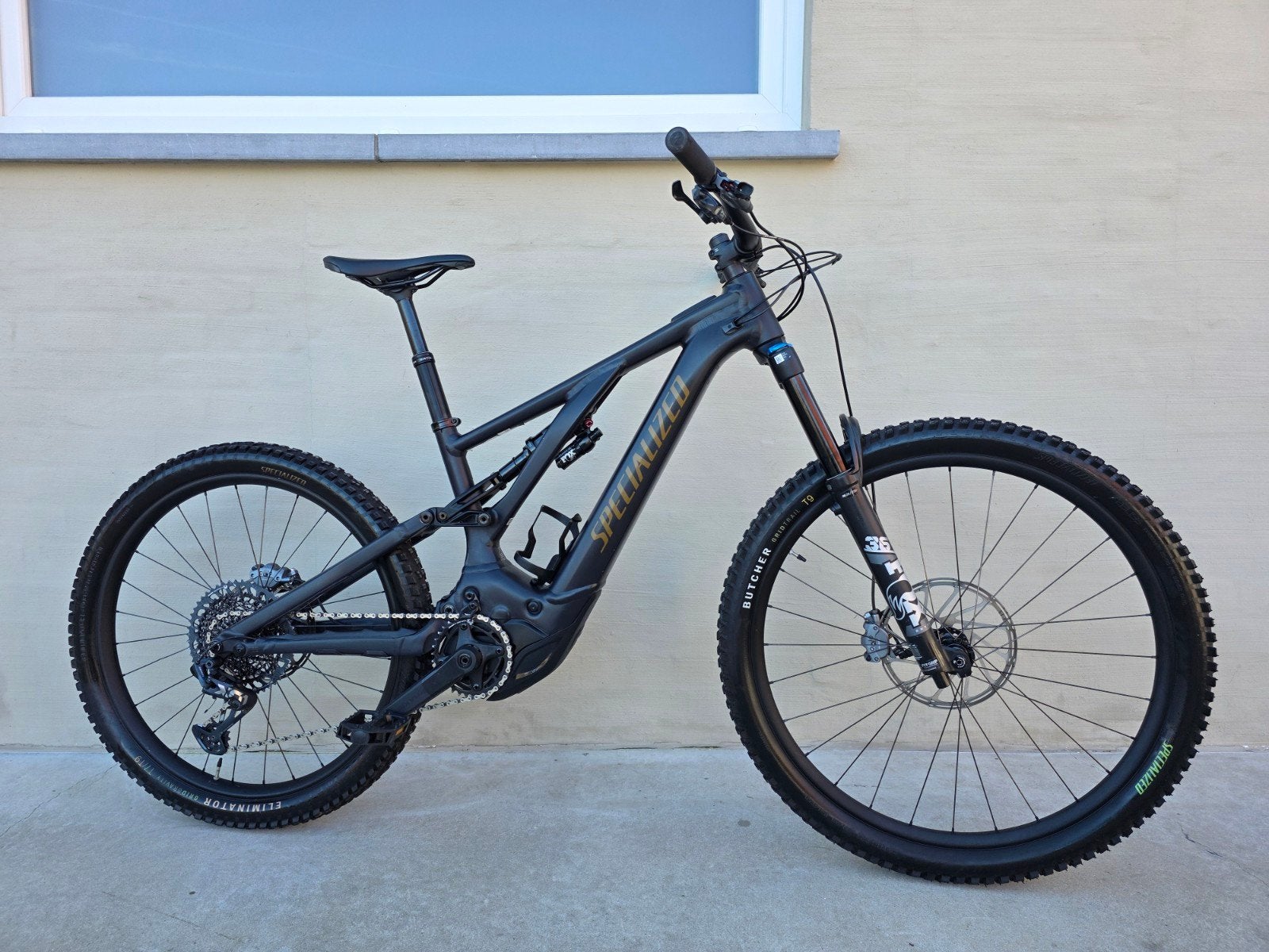 E-Mtb Specialized Levo Comp * 700Wh * 400km !!* DarkGrey Mat, Ophalen, Zo goed als nieuw, Schijfrem, Heren