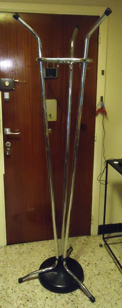 Buisvormige kapstok in chroom, Ophalen, Overige materialen, Zo goed als nieuw, Staande kapstok