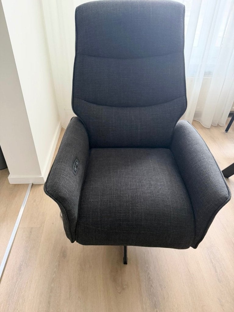 Comfortabele elektrische relaxfauteuil van Leen Bakker, Ophalen, Zo goed als nieuw, Stof