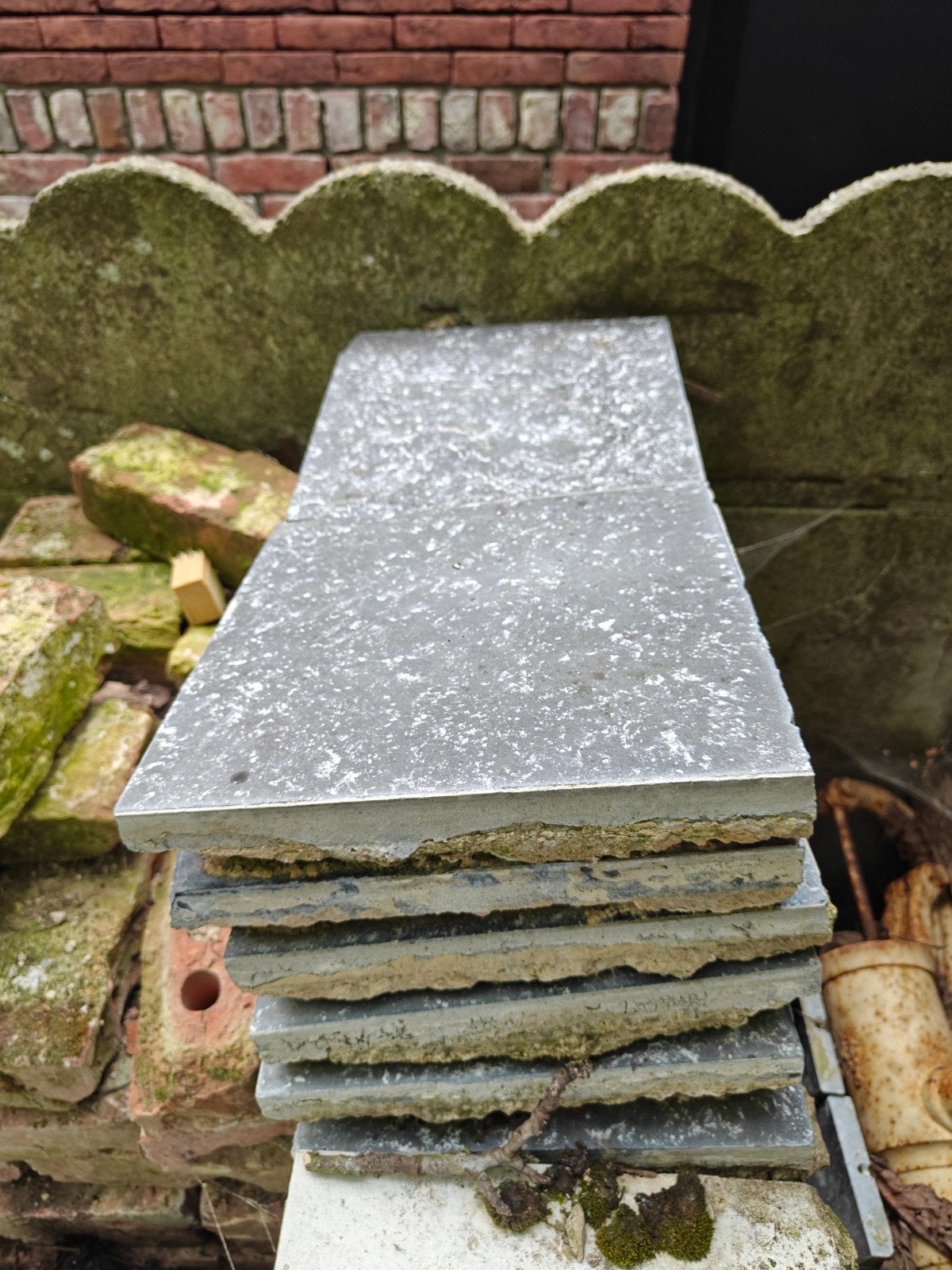 Oude tegels zwart wit met schakering, Doe-het-zelf en Bouw, Ophalen