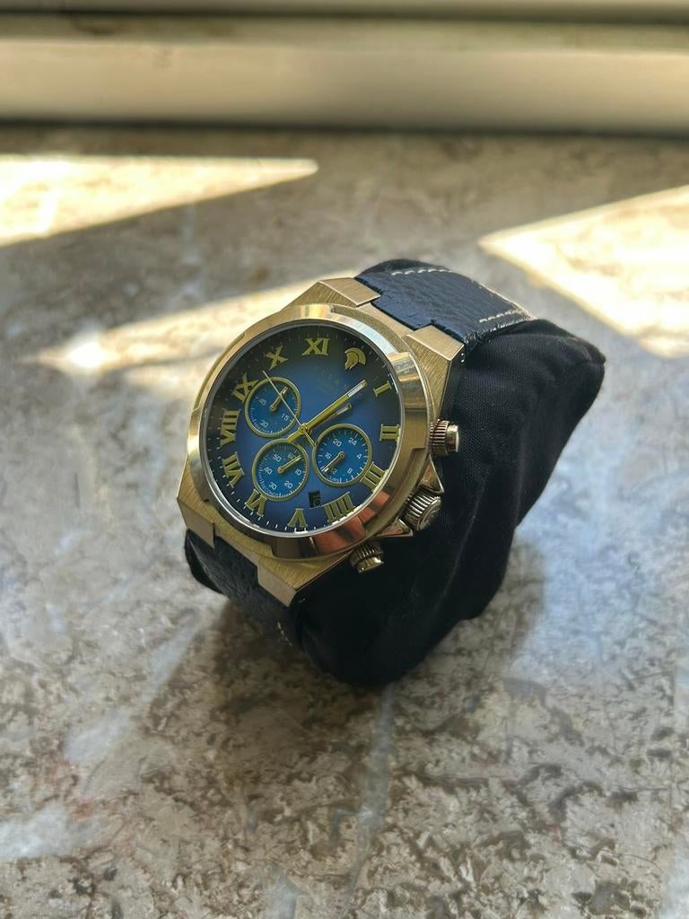 Luxe Titanio Augustus horloge Goud/Blauw, Cuir, Or, Enlèvement, Neuf