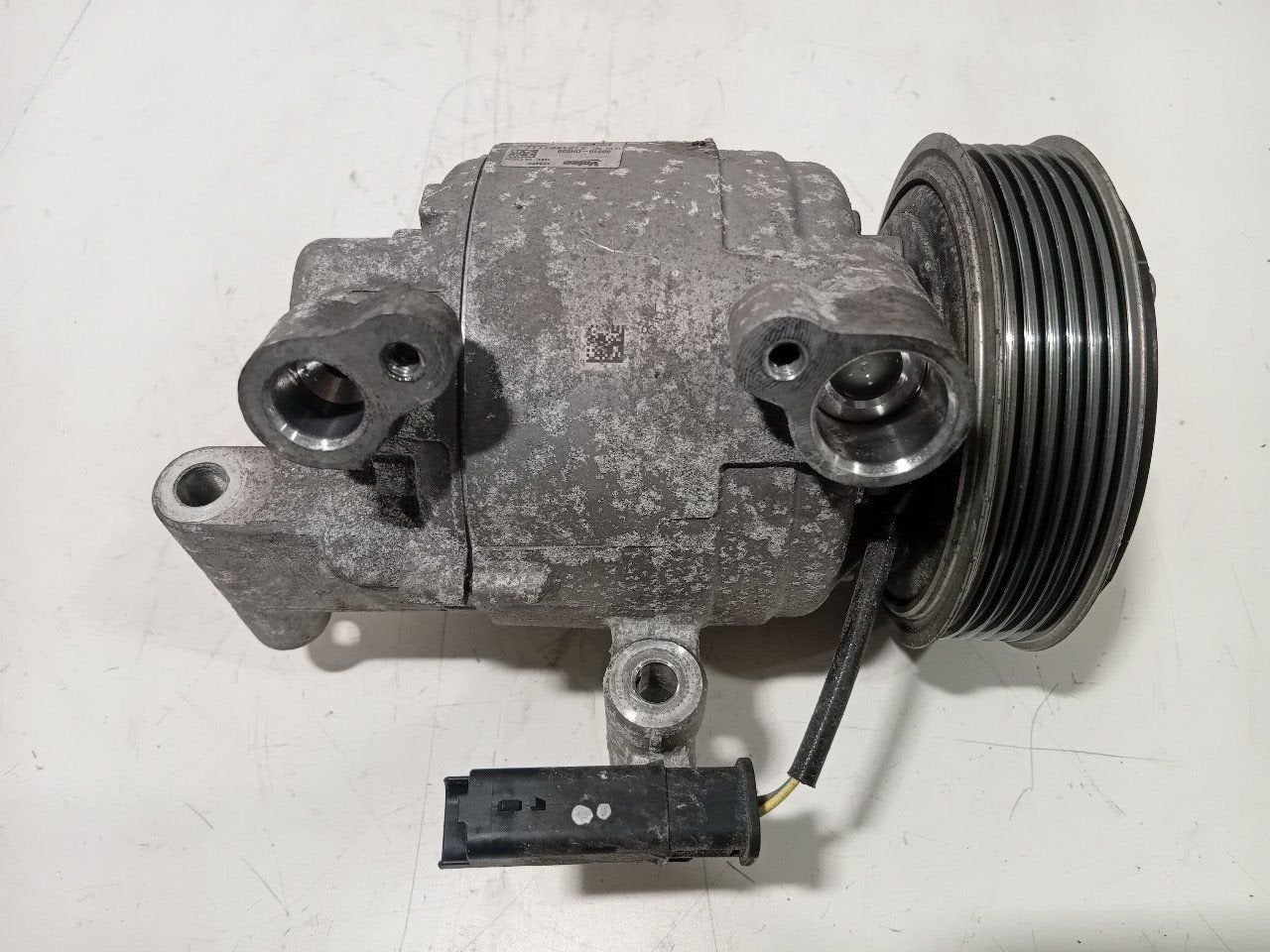 Airco pomp Toyota Aygo, Auto-onderdelen, Onderdelen@venauto.nl, Van der Ven Autorecycling B.V., Gebruikt, Ettenseweg 76, 4706 PB Roosendaal, The Netherlands