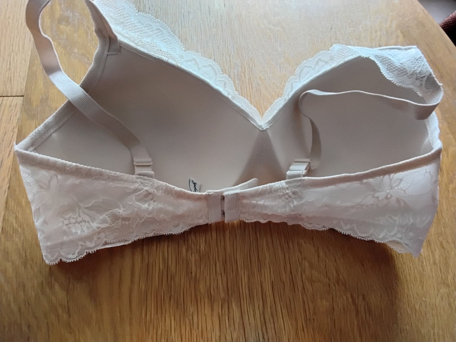 bh. triumph. maat euro 85 cup c.  france 100 cup c rose, Kleding | Dames, Ondergoed en Lingerie, Triumph, Ophalen of Verzenden